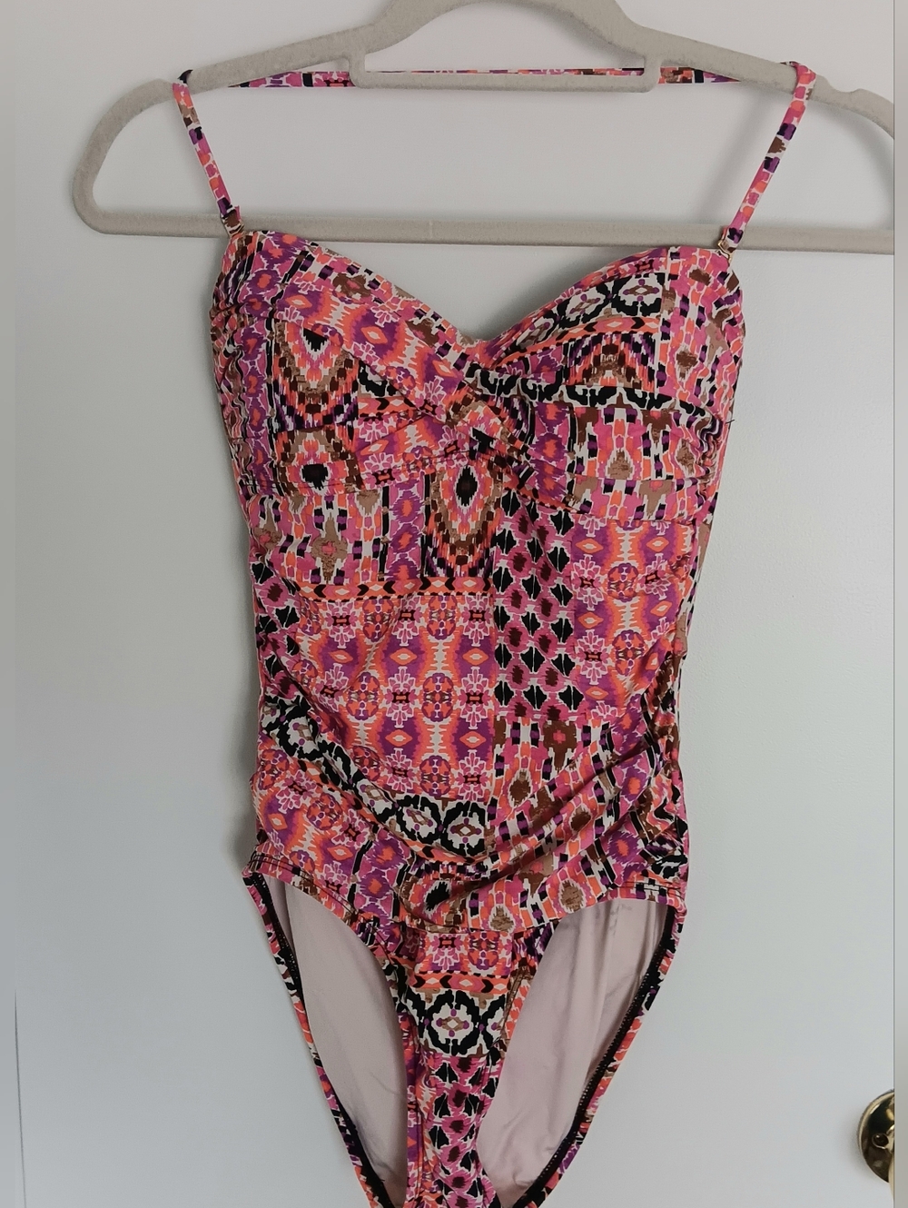 La Blanca Pink, Orange & Black Patterned One-Piece Twist Sweetheart